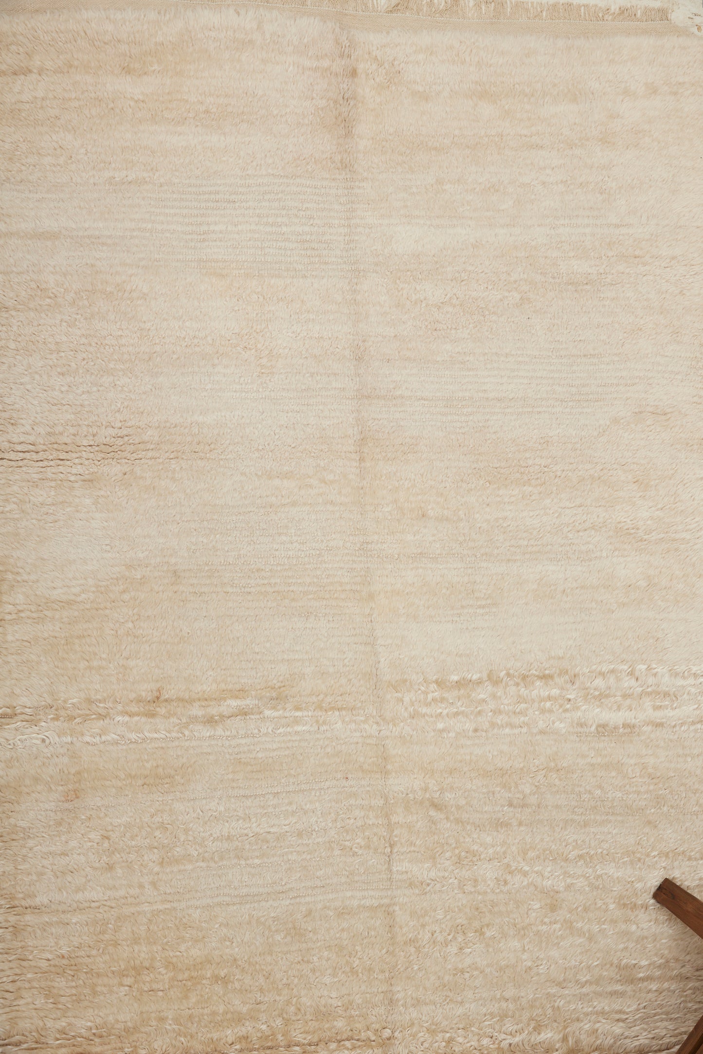 All White Angora Goat Carpet (4' 4" x 6' 5")