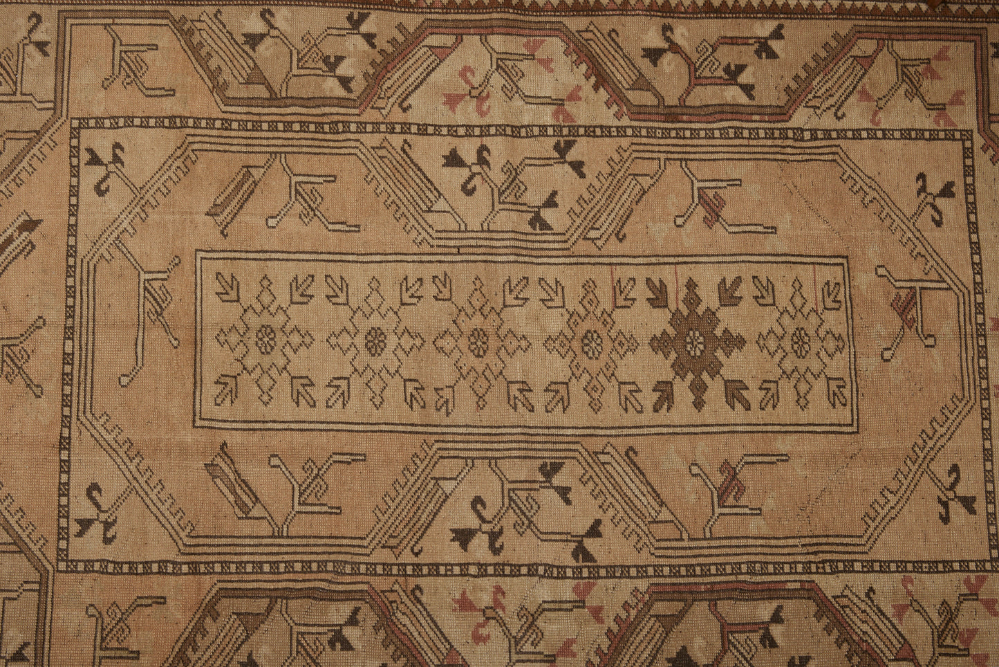 Milas Carpet (4' x 6' 5")