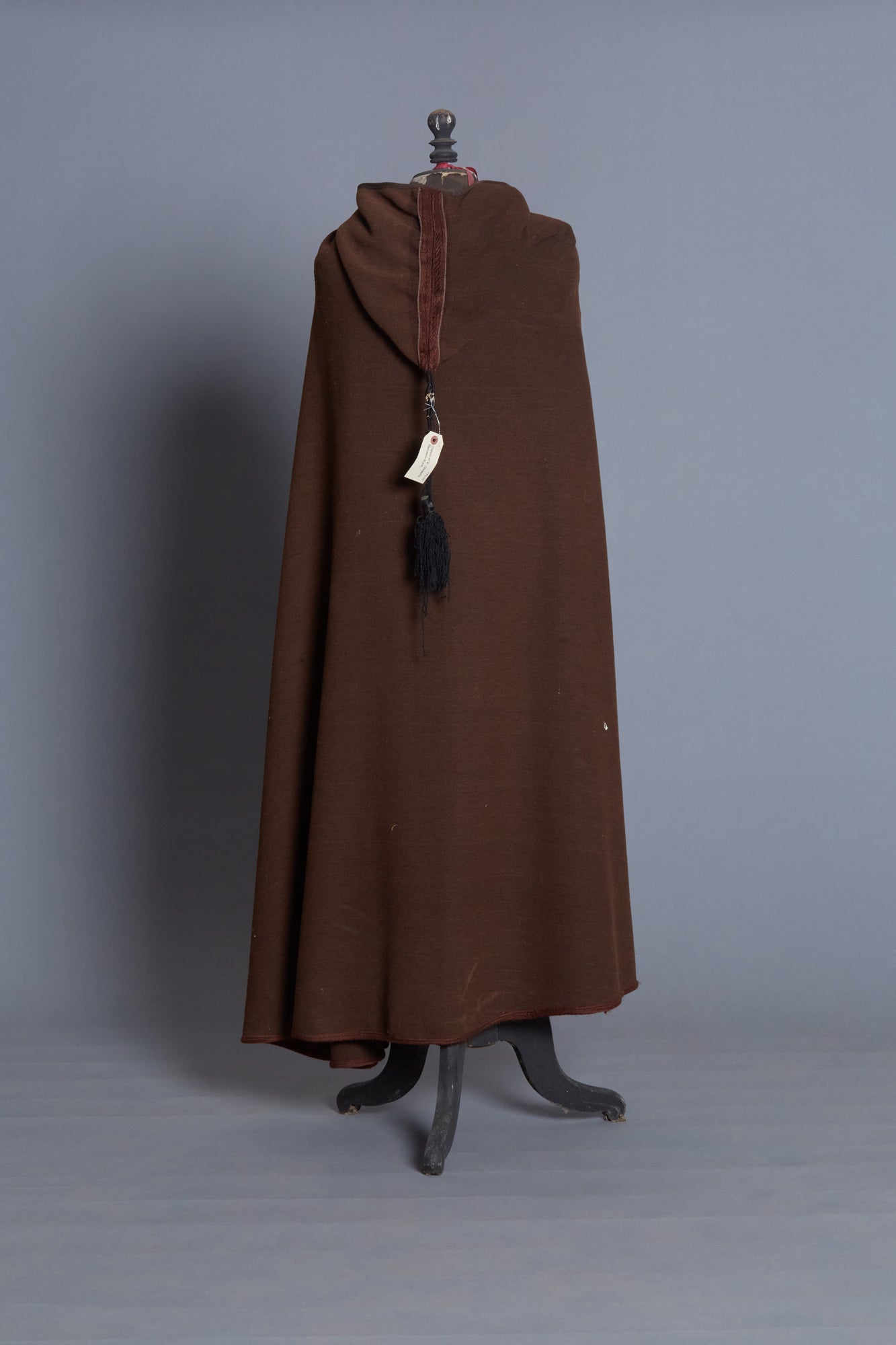 Chocolate Colored Jaballa