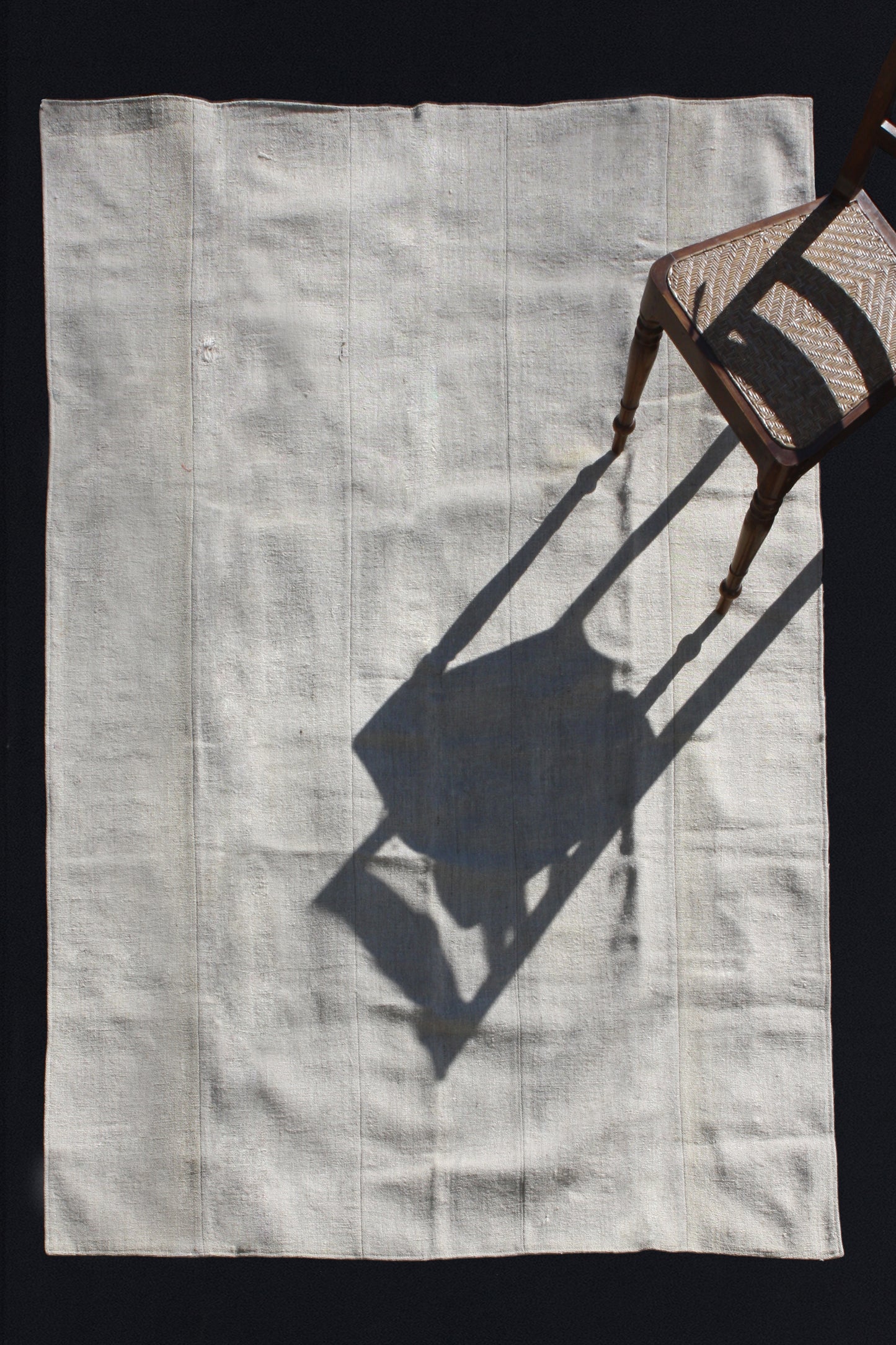 5-Band Natural Wool Carpet With Backing .... (4' 2'' x 8' 2'')