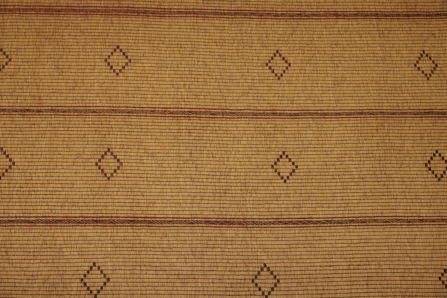 Medium-toned Tuareg with Diamonds Separated by Bands