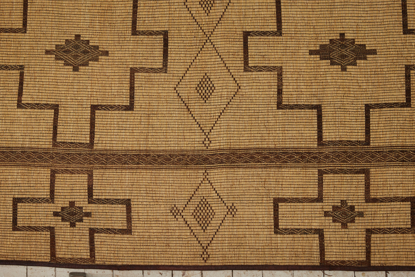 Large Light Colored Tuareg with a Large Central Stepped Diamond Pattern (9' 5" x 16' 8")
