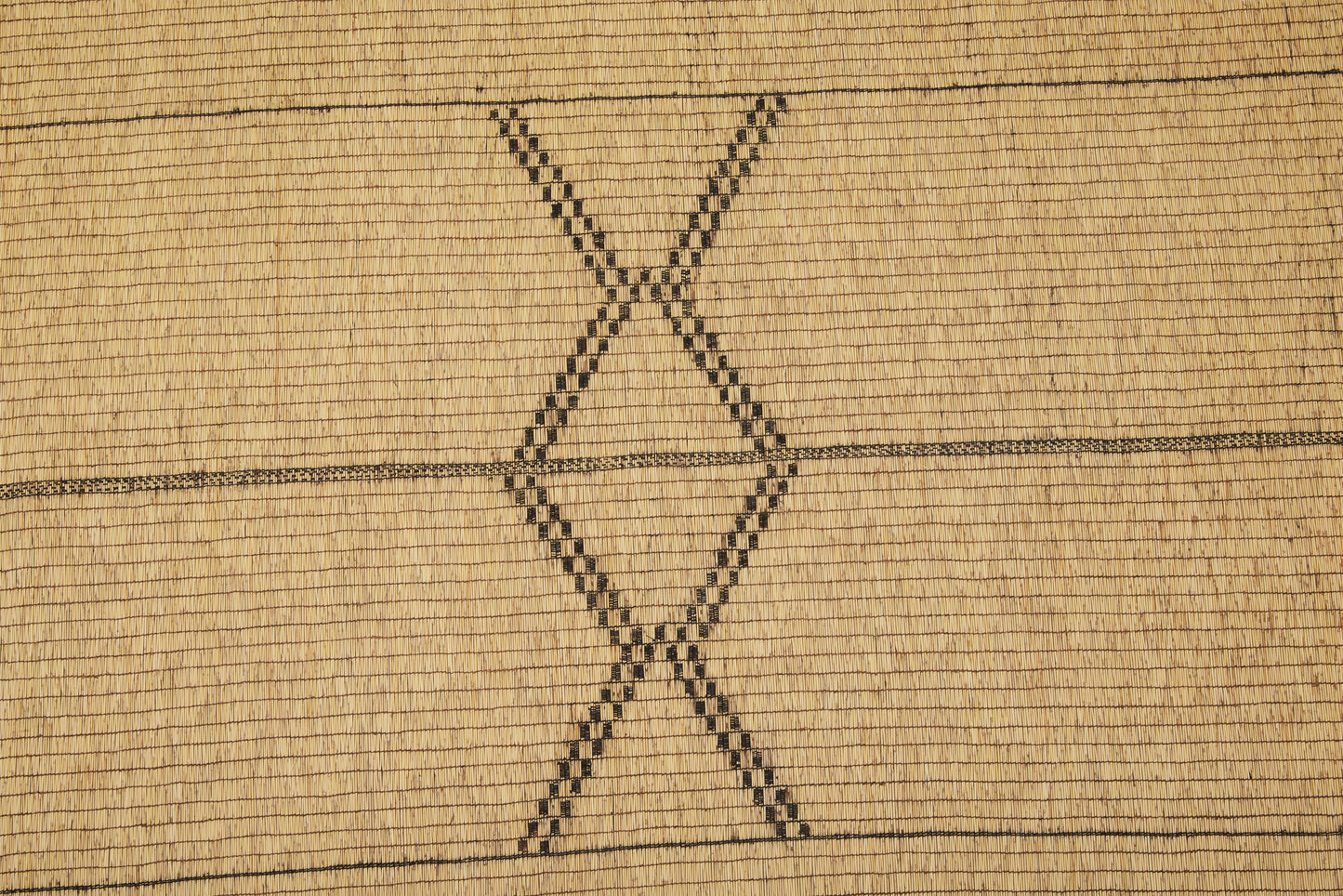 Straw Colored Medium-Sized Tuareg with a Double Stacked Diamond Pattern (6' 9" x 13' 3")
