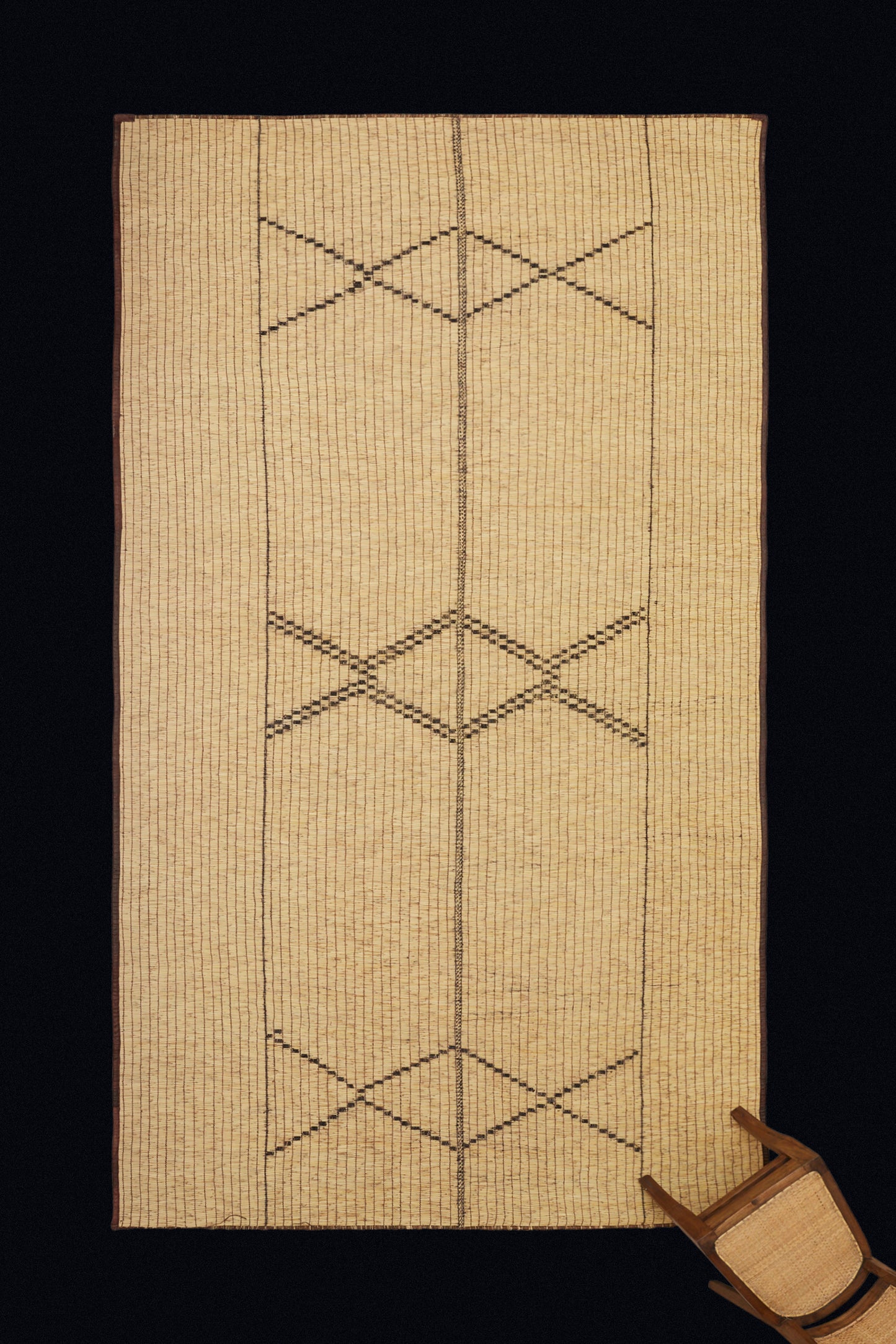 Straw Colored Medium-Sized Tuareg with a Double Stacked Diamond Pattern (6' 9" x 13' 3")
