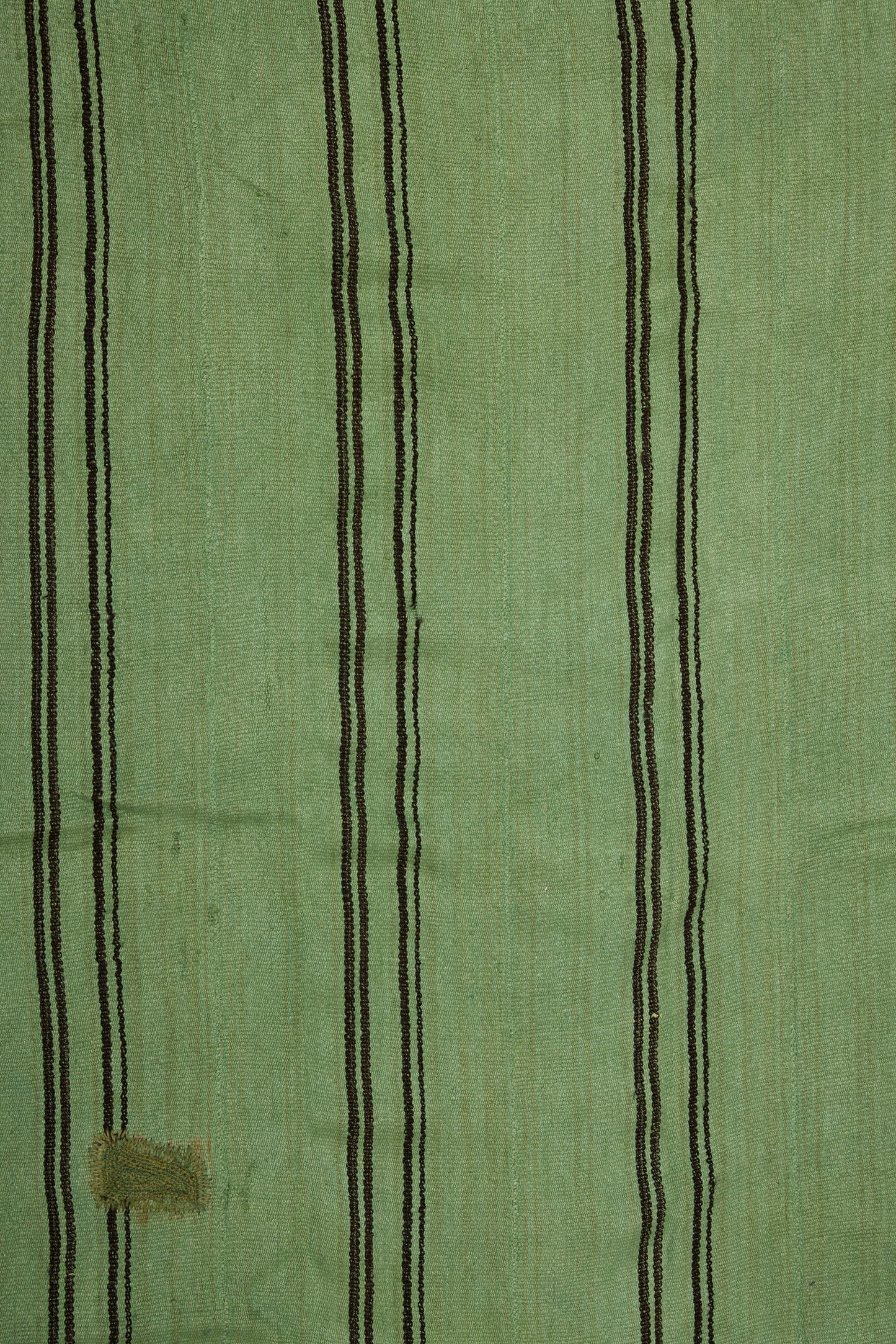 A Squarish Moss Green Hemp Carpet (5' 6" x 6' 5")