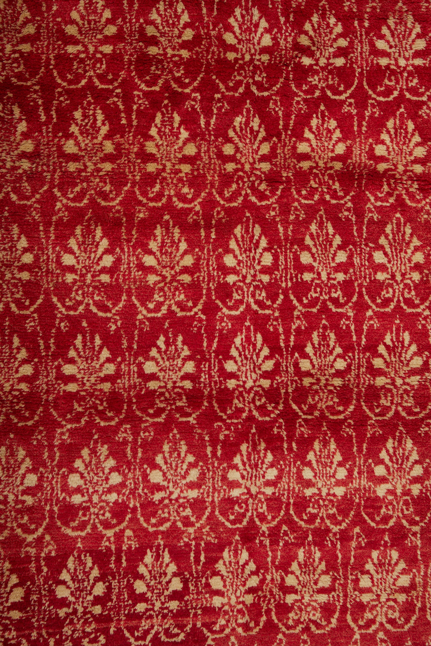 Red and Cream Colored Konya Carpet (4' 2" x 6' 6")