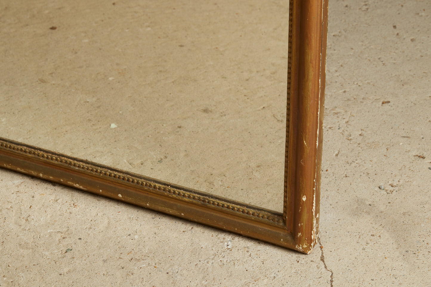 Mid 19th Century French Gilt Mirror with Round Shoulders on the Top