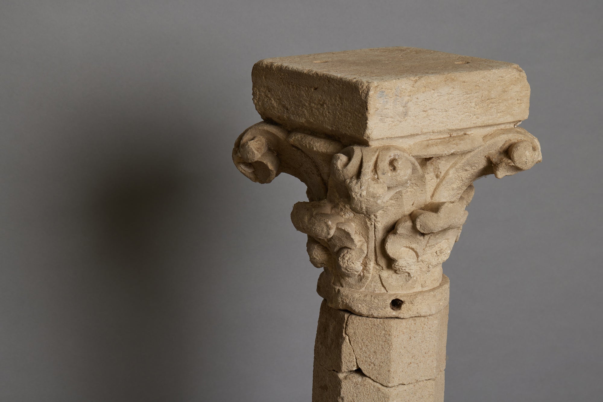 17th C. Limestone Column – Michael Trapp, Inc.