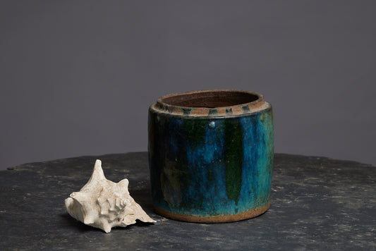 Medium Size Green Glaze Borneo Storage Pot