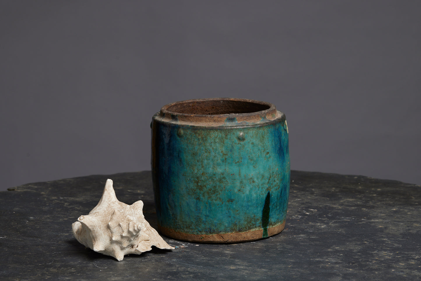 Medium Size Green Glaze Borneo Storage Pot