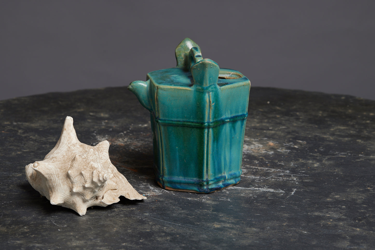 Green Glaze Holy Borneo Water Pot