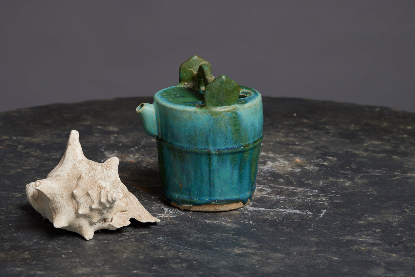 Green Glaze Holy Borneo Water Pot