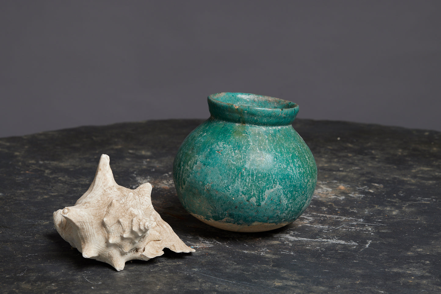 Small Pebble Shaped Pot