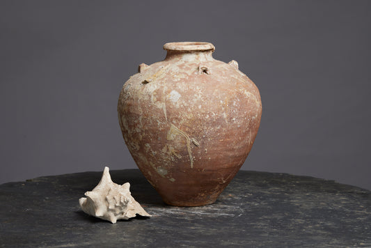 16th Cent. Ming Dynasty Shipwreck Pot from the Spice Trade