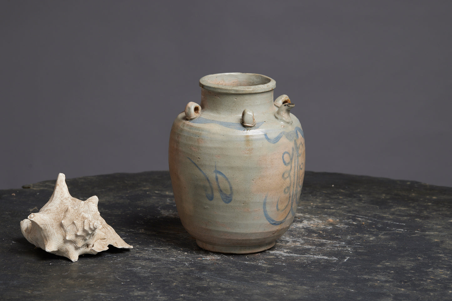 Ming Swatow Water Pot with a Blue Underglaze Decoration