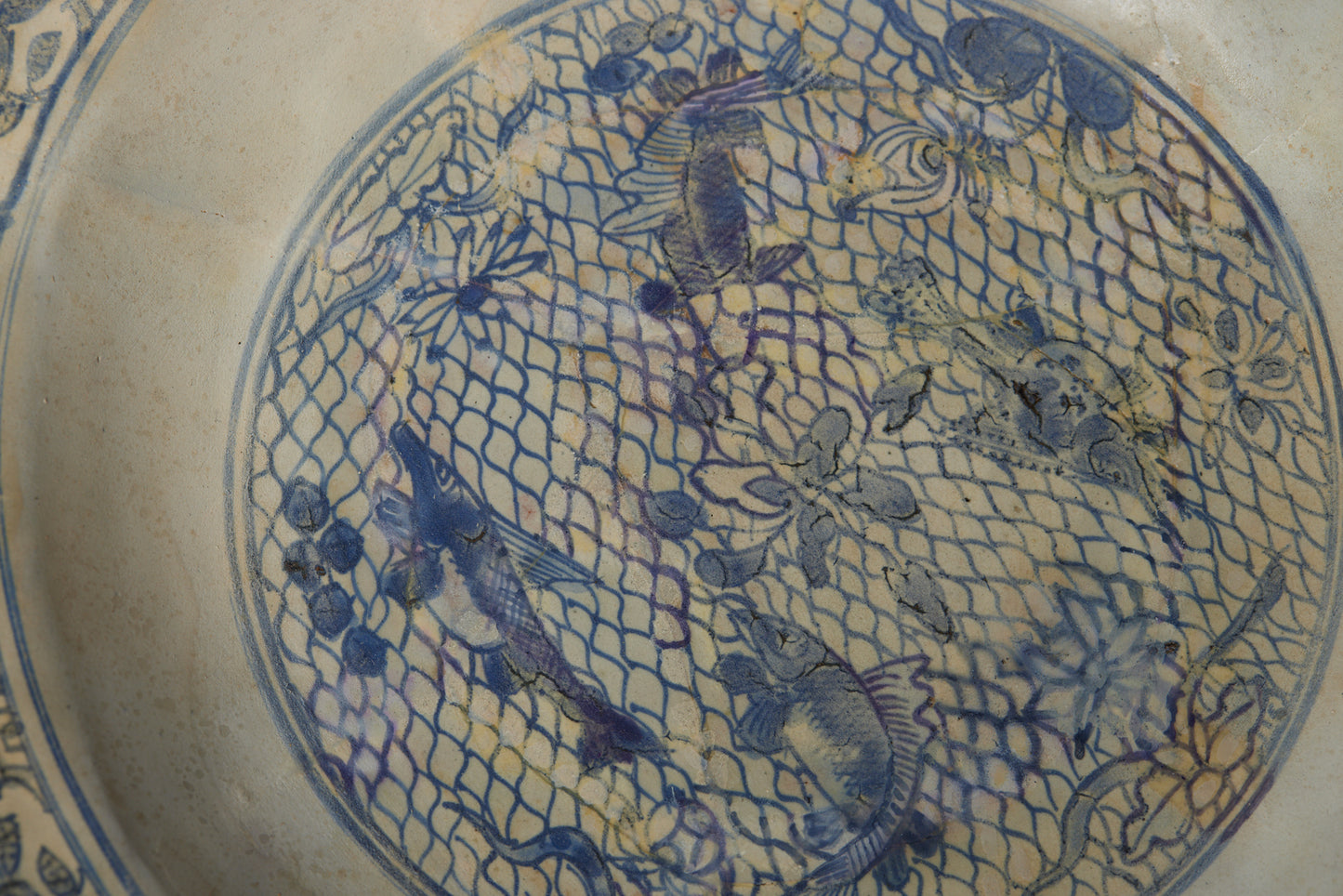 Restored Ming Blue and White Swatow Bowl with a Koi Pond Decoration