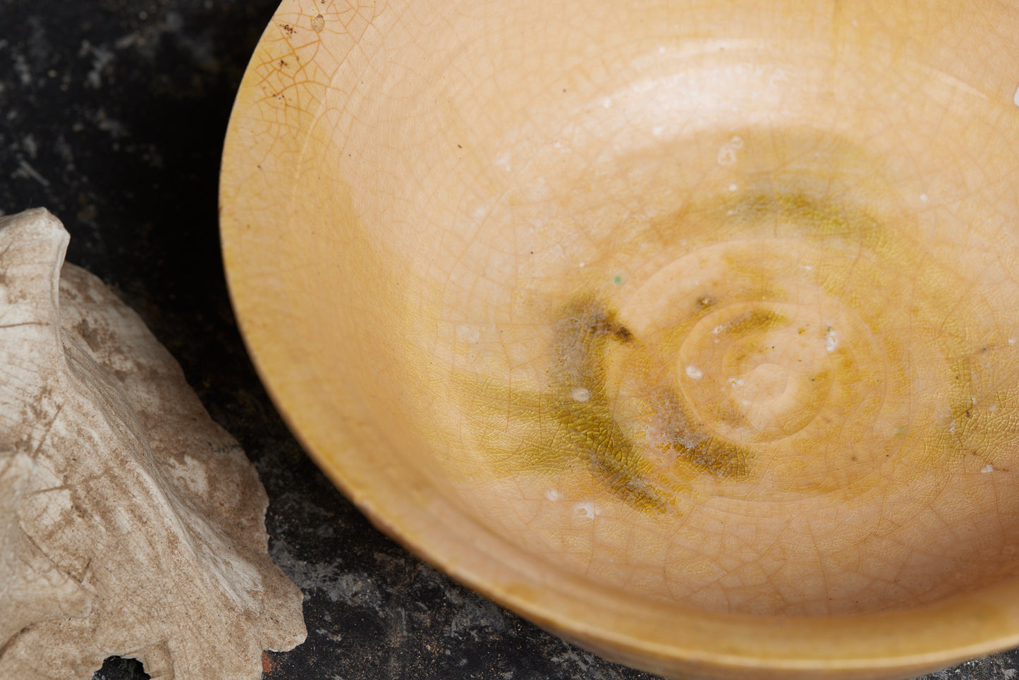 Large Yellow and Green Glaze Tang Dynasty Serving Bowl