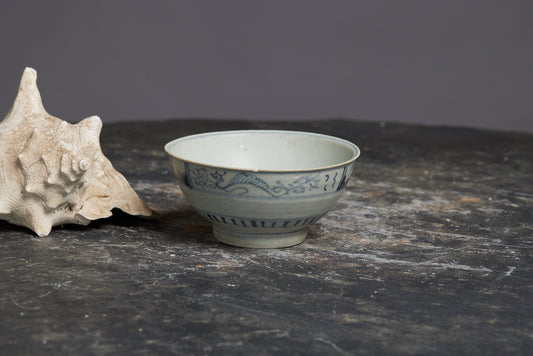 Ming Swatow Blue and White Bowl from the Spice Trade with Stylistic Border Dragon
