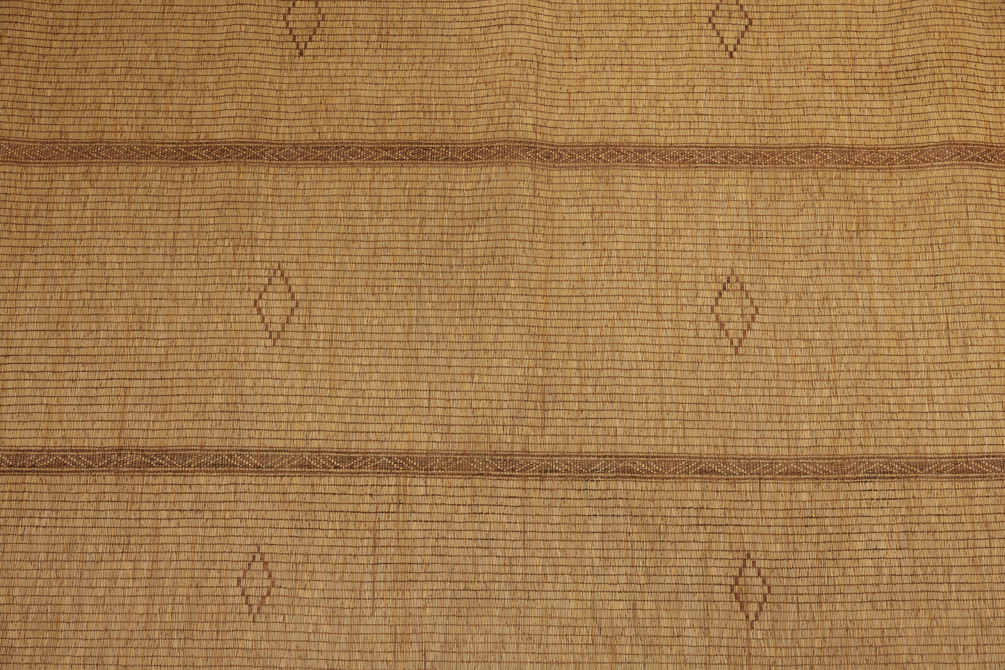Triple Banded Blonde Tuareg with 4 Horizontal Bands & Open Diamonds (8'7" x 14'9")