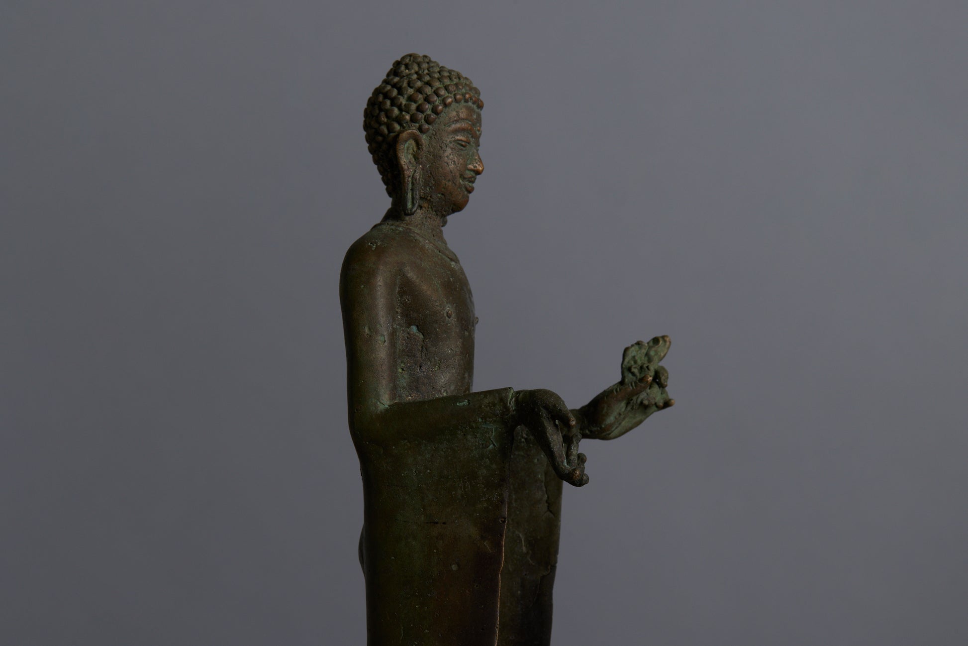 standing-buddha-figure