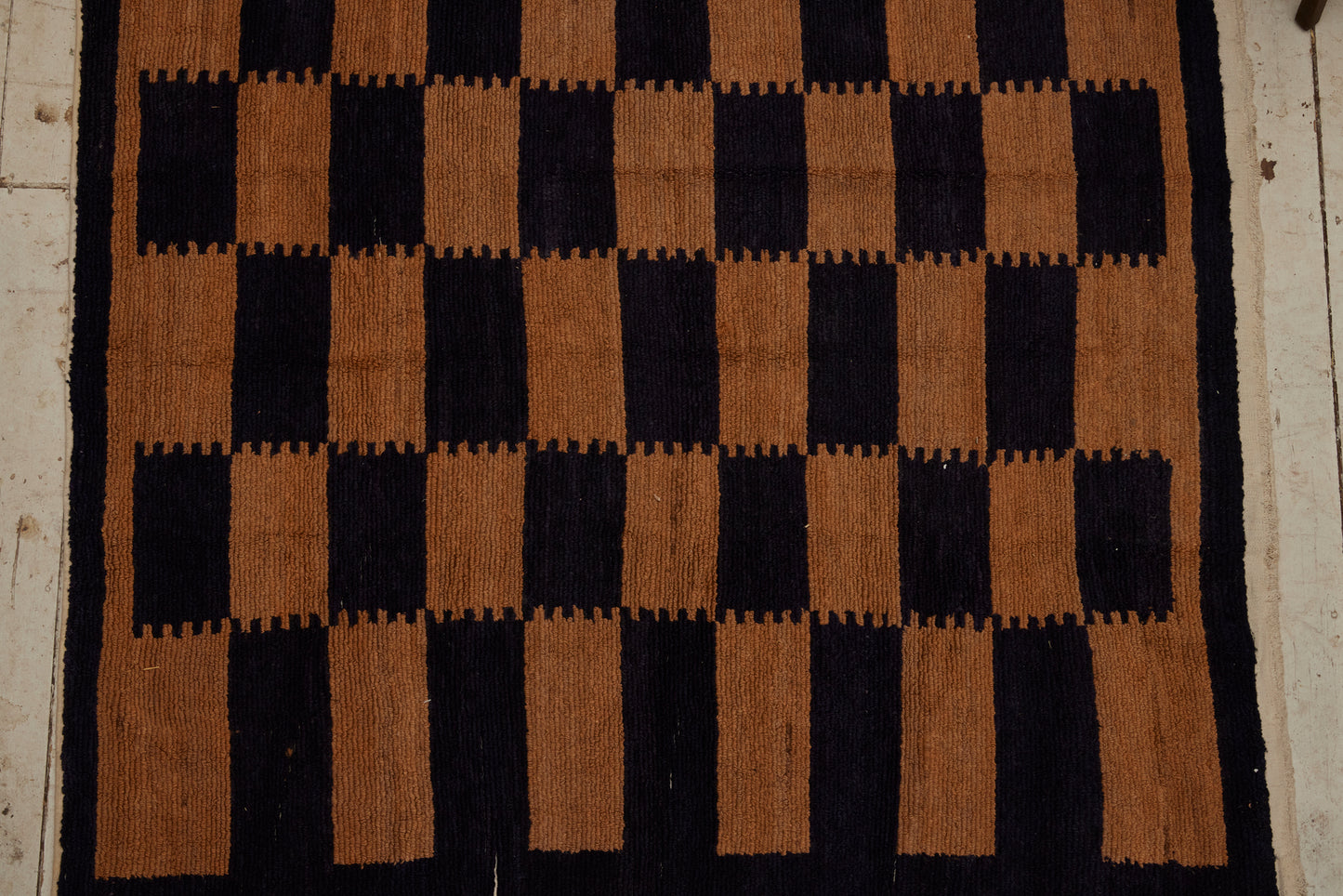 Black & Camel Coloured Konya Tulu with Interlocking Pattern .............. (5'4''x 5'9'')
