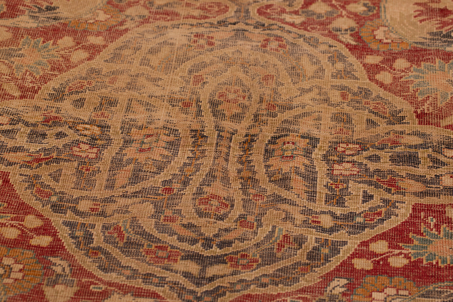 Anatolian Sevas (6' 5" x 9' 3")