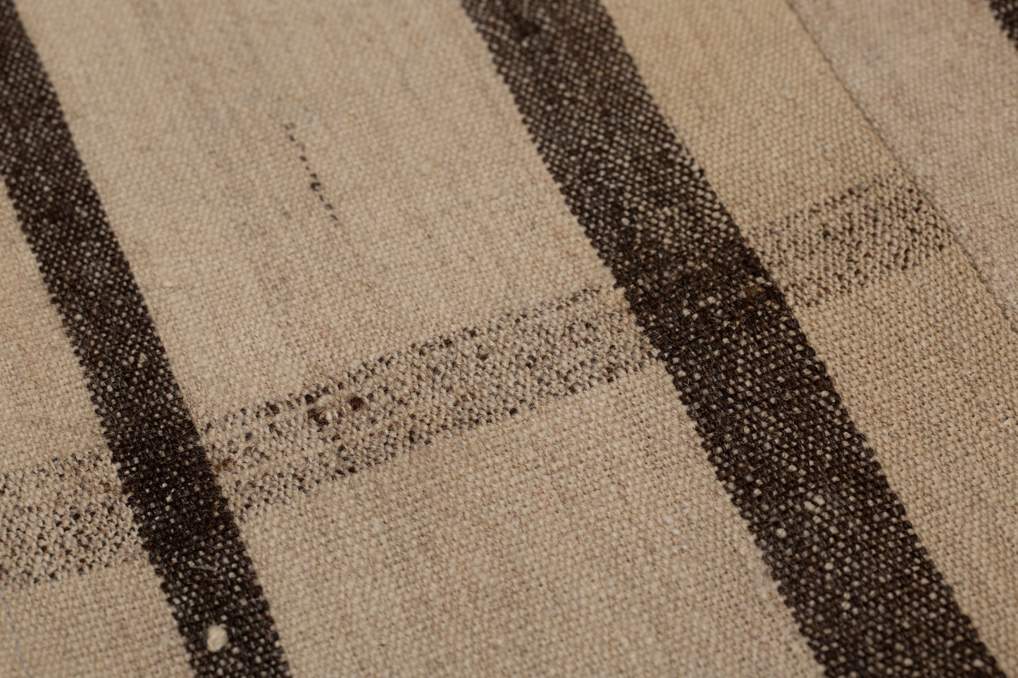 Natural Wool with Natural Stripe (4' 5" x 8')