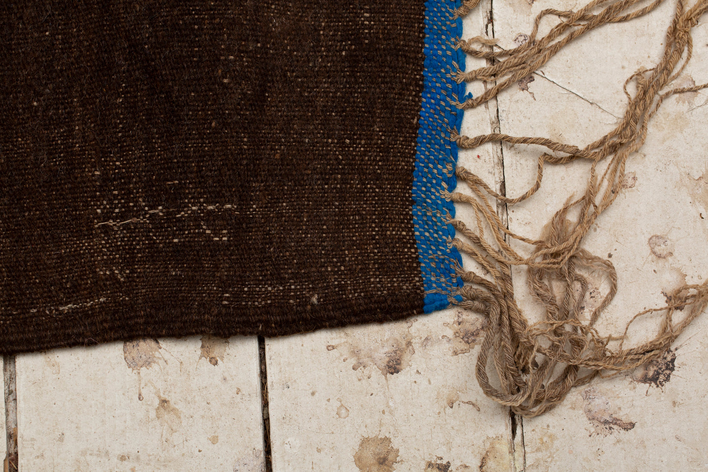 All Natural High Atlas Carpet with a Blue Salvage (6' 1" x 11' 8")