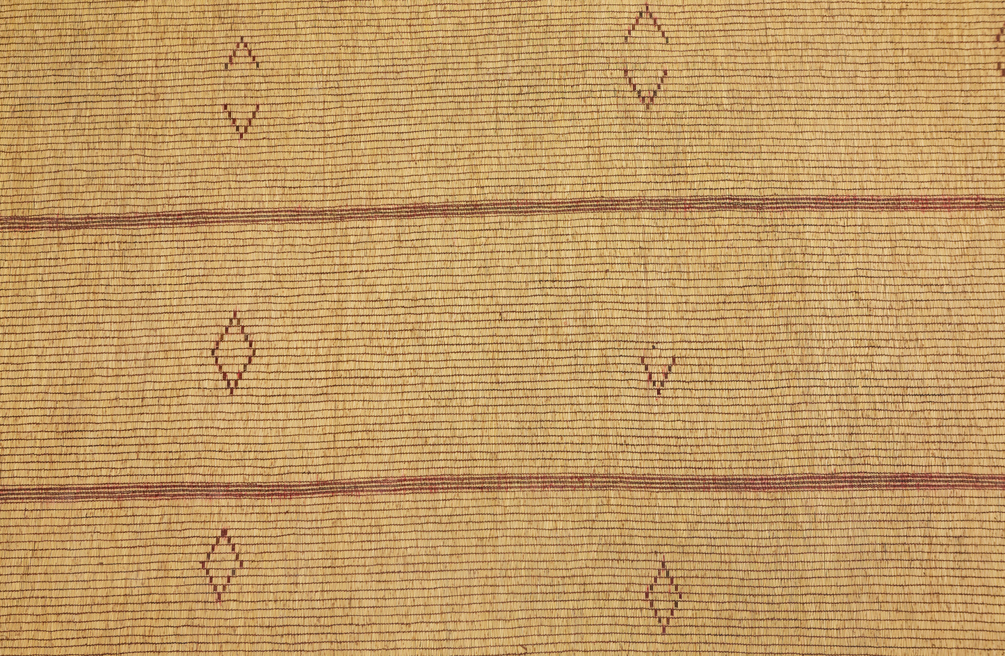 Tuareg Mat with 3 Bands & Diamonds .............. (7' 9'' x 15' 2'')