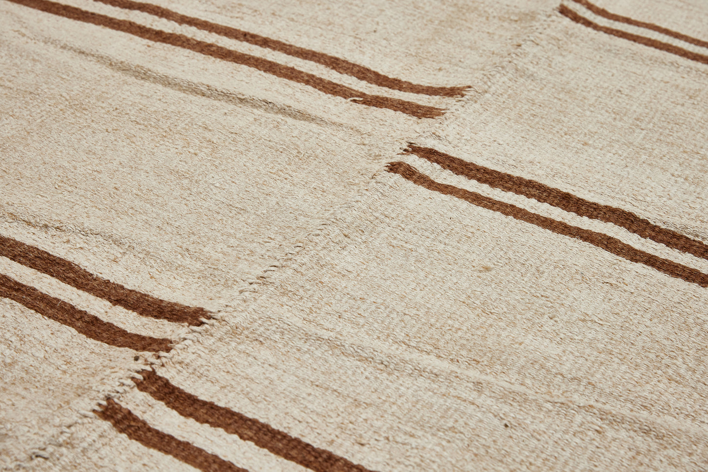 Wheat with Cinnamon Striped Hemp Carpet (6' 4" x 11' 9")