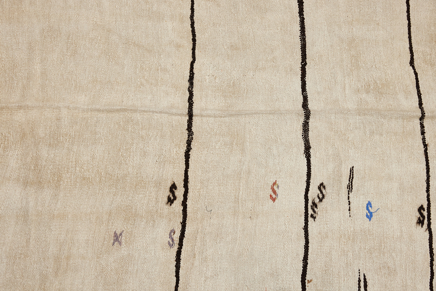 Cream Hemp Carpet with 6 Stripes (4' 7" x 9' 9'')
