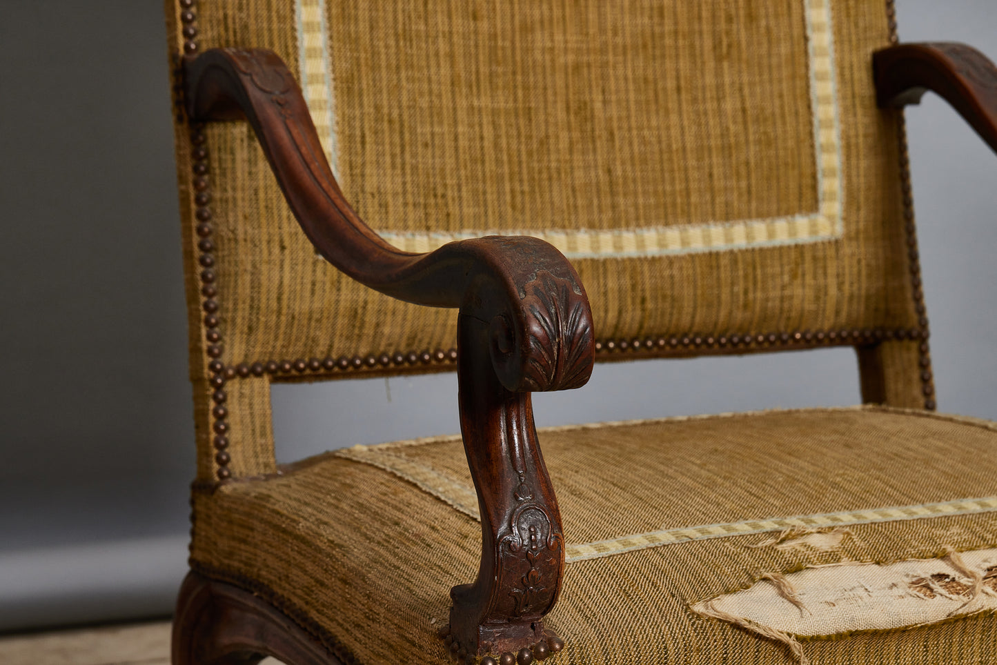 Mid 18th Century Italian Walnut Fauteuil Armchair with Delicate Carving from Genoa