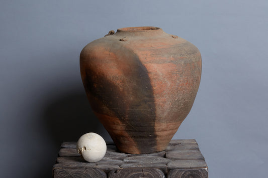 Large Shipwreck Pot
